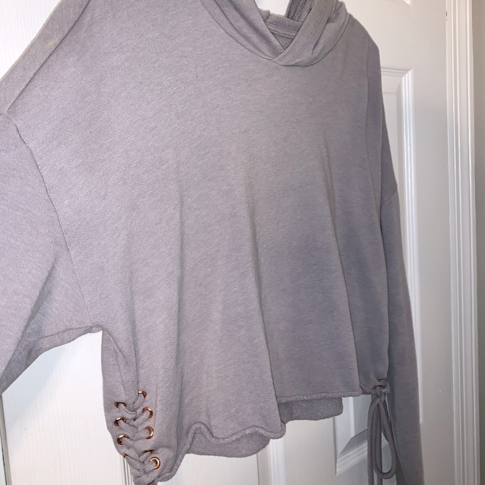 Cropped hoodie